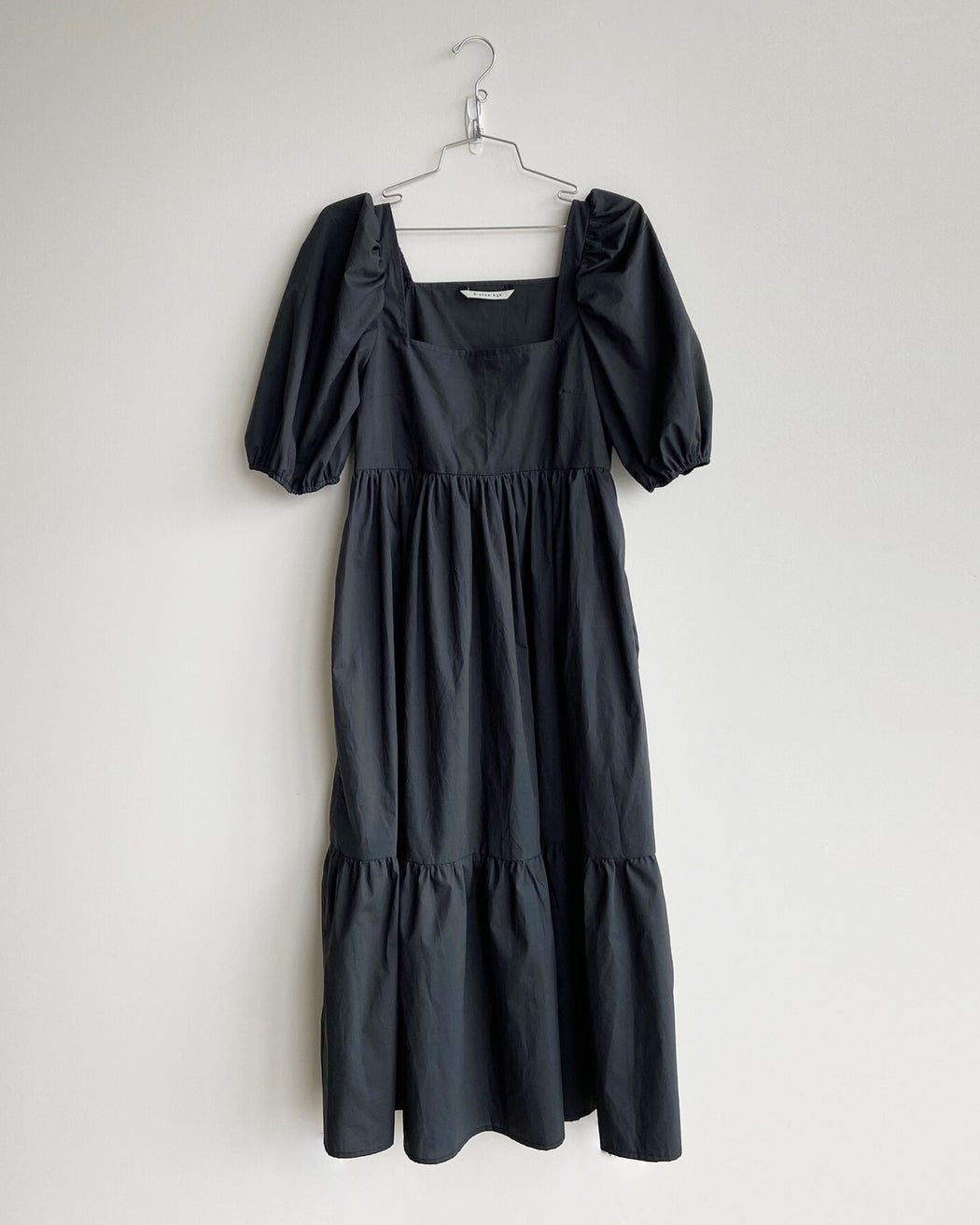 Serenity Puff Sleeve Dress – Black