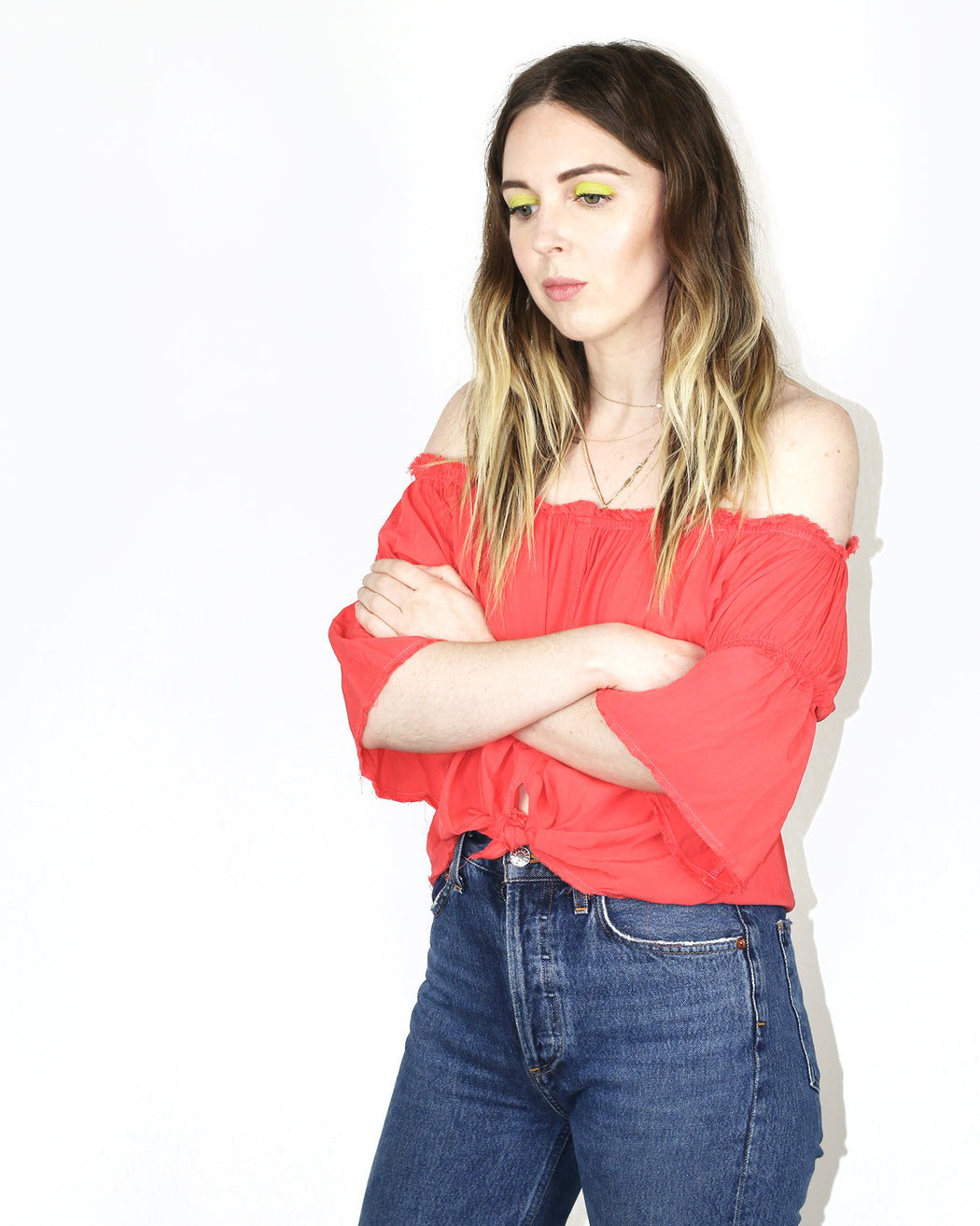 Hackwith Design House:Off the Shoulder Knotted Top – Poppy,ANOMIE