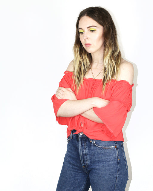 Hackwith Design House:Off the Shoulder Knotted Top – Poppy,ANOMIE