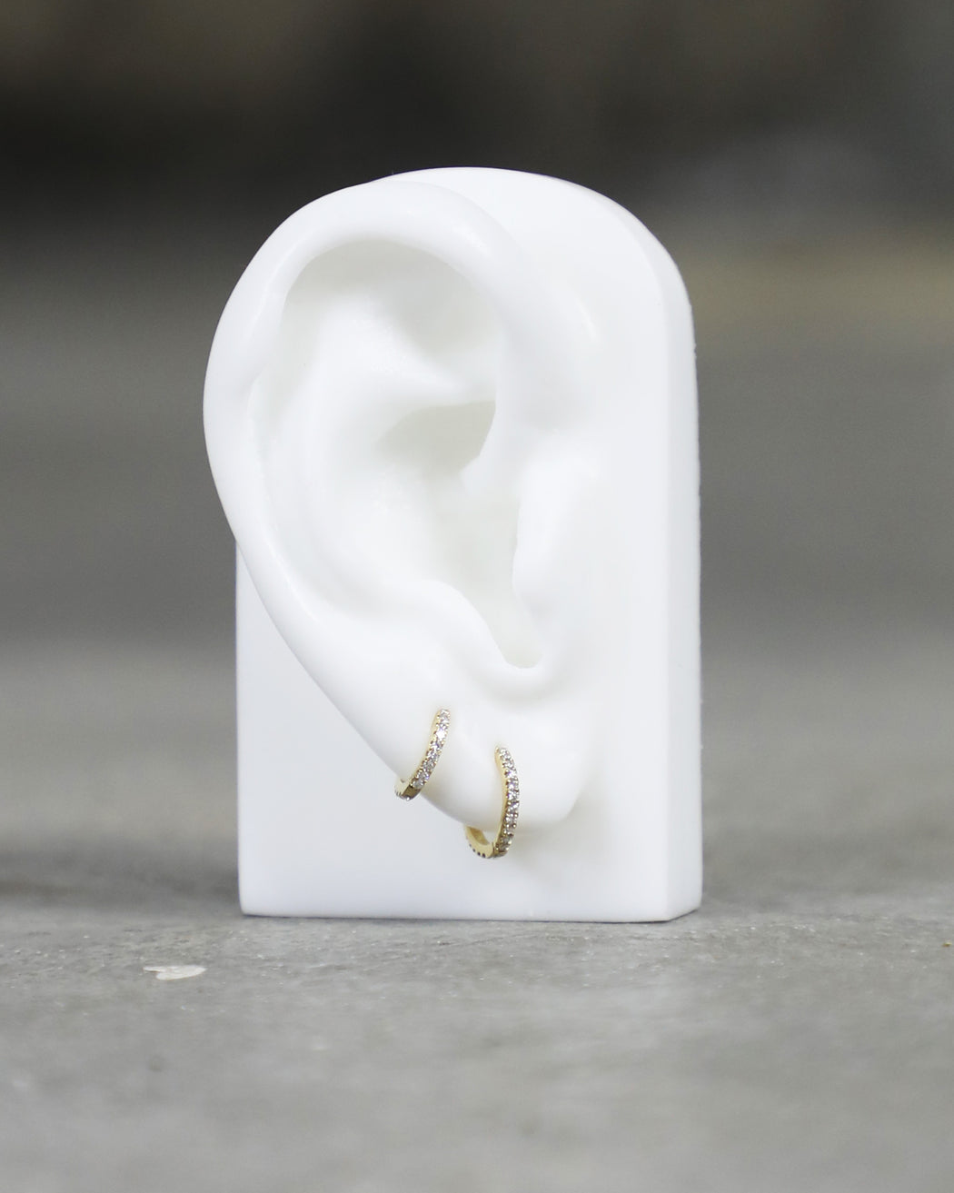 Buy Flower of Eternity Earrings for AED 33000.00 | Mouawad AE