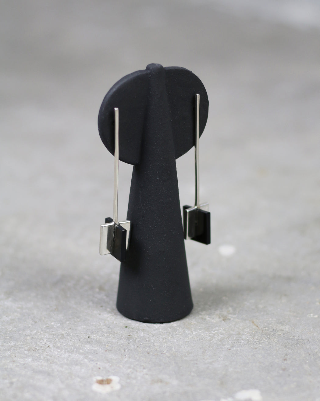 Odette New York:Meter Earrings – Black Onyx,ANOMIE