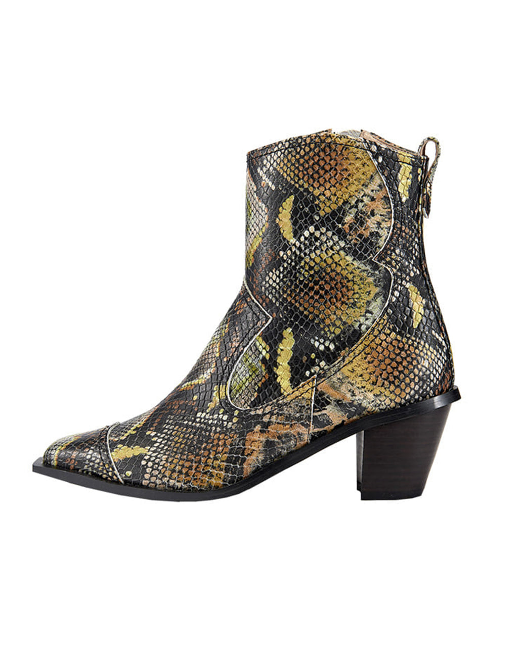 Footwear — ANOMIE